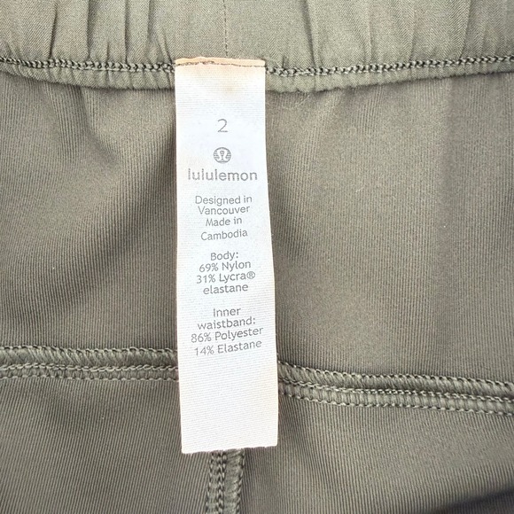 Lululemon On the Fly 7/8 Olive Green Pants - Picture 10 of 11